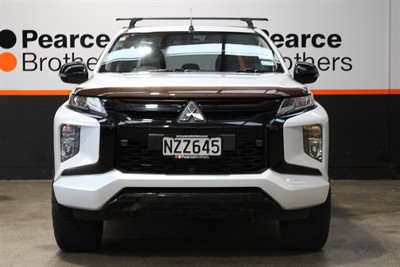 2022 Mitsubishi Triton - Thumbnail