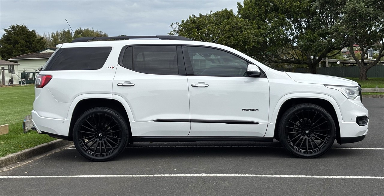 2018 Holden Acadia