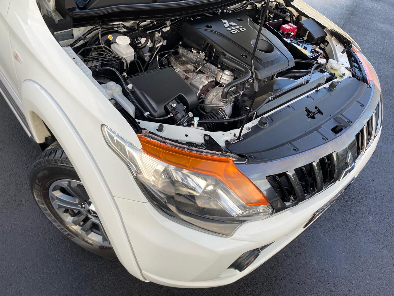 2017 Mitsubishi Triton