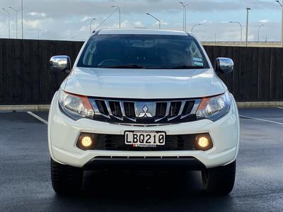 2017 Mitsubishi Triton - Thumbnail