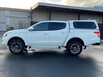2017 Mitsubishi Triton - Thumbnail