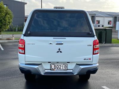 2017 Mitsubishi Triton - Thumbnail