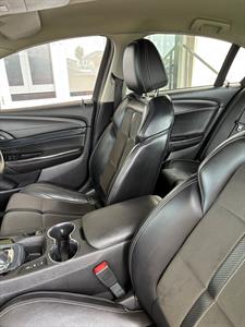 2015 Holden Commodore - Thumbnail