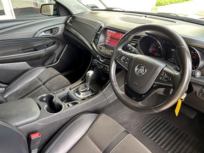 2015 Holden Commodore - Thumbnail