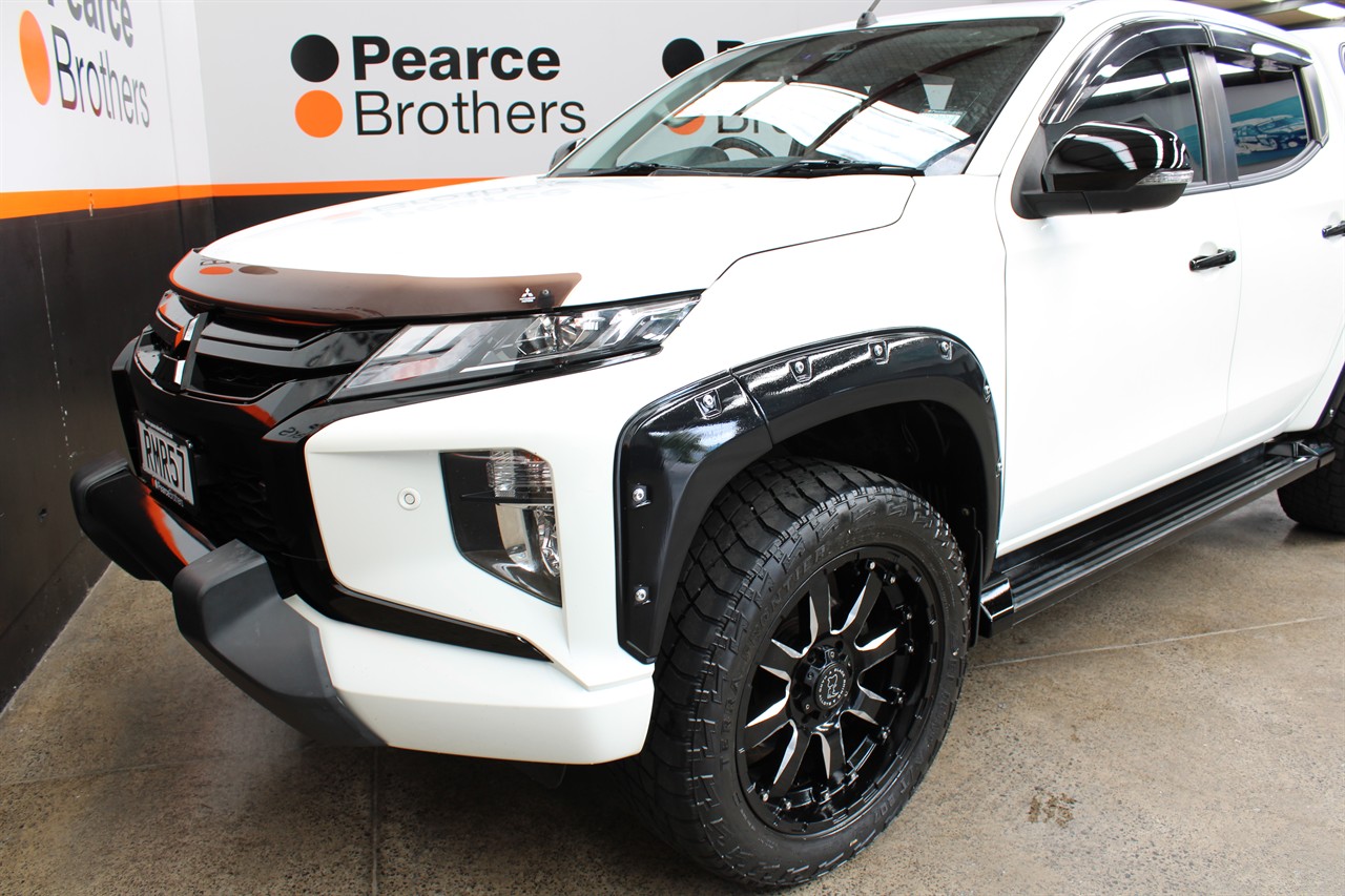 2020 Mitsubishi Triton