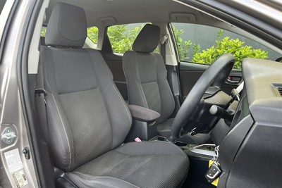 2013 Toyota Corolla - Thumbnail