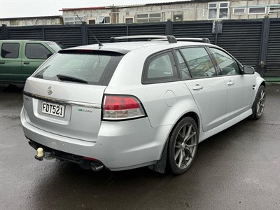 2009 Holden COMMODORE - Thumbnail