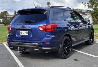 2019 Nissan Pathfinder - Thumbnail