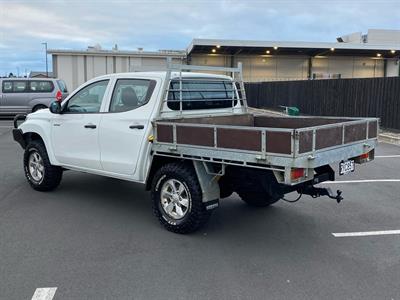2021 Mitsubishi Triton - Thumbnail