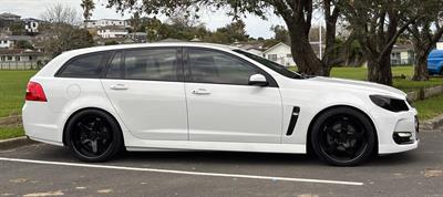 2016 Holden Commodore - Thumbnail