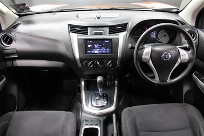 2017 Nissan Navara - Thumbnail