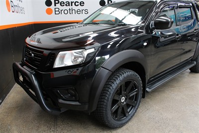 2017 Nissan Navara - Thumbnail