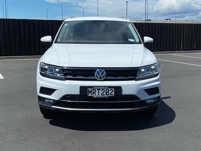 2020 Volkswagen Tiguan - Thumbnail