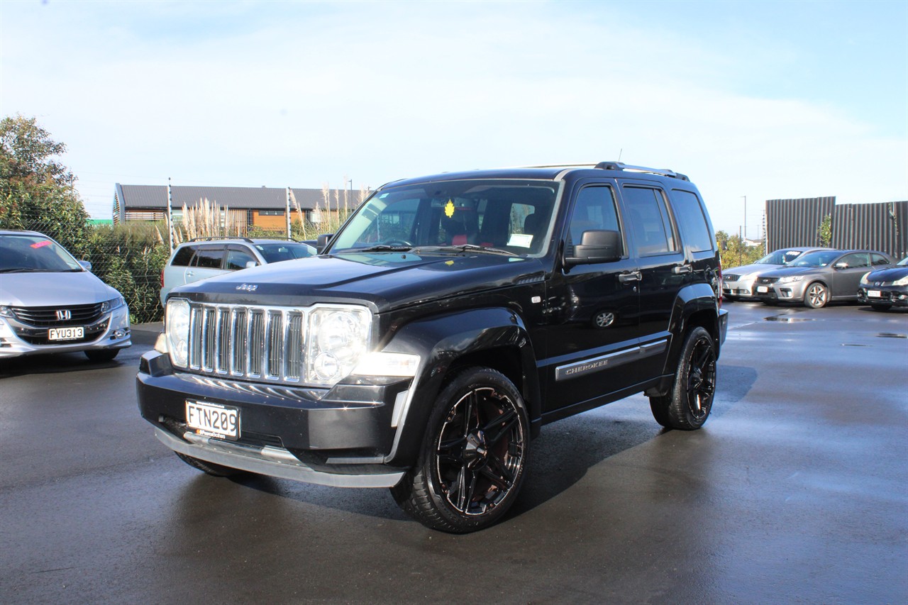 2011 Jeep CHEROKEE