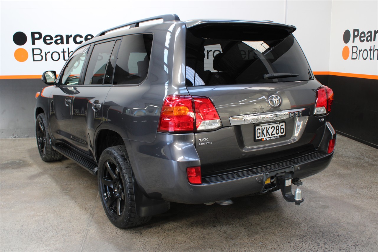 2012 Toyota Land Cruiser