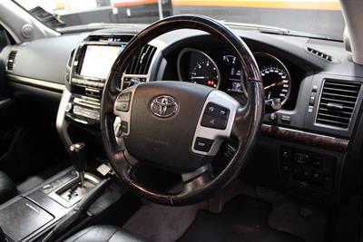 2012 Toyota Land Cruiser - Thumbnail