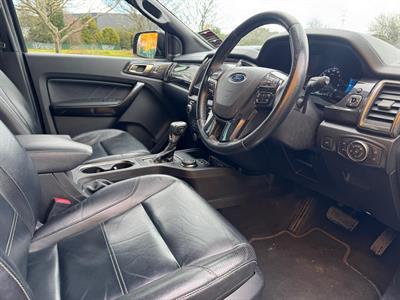 2020 Ford Everest - Thumbnail