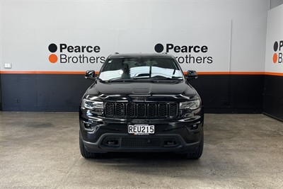 2018 Jeep Grand Cherokee - Thumbnail