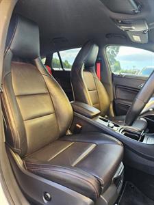 2015 Mercedes-Benz CLA 250 - Thumbnail