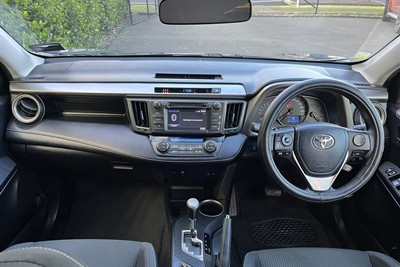 2014 Toyota RAV4 - Thumbnail