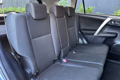 2014 Toyota RAV4 - Thumbnail