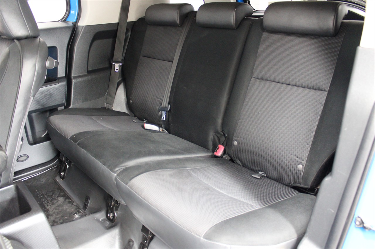 2011 Toyota FJ CRUISER