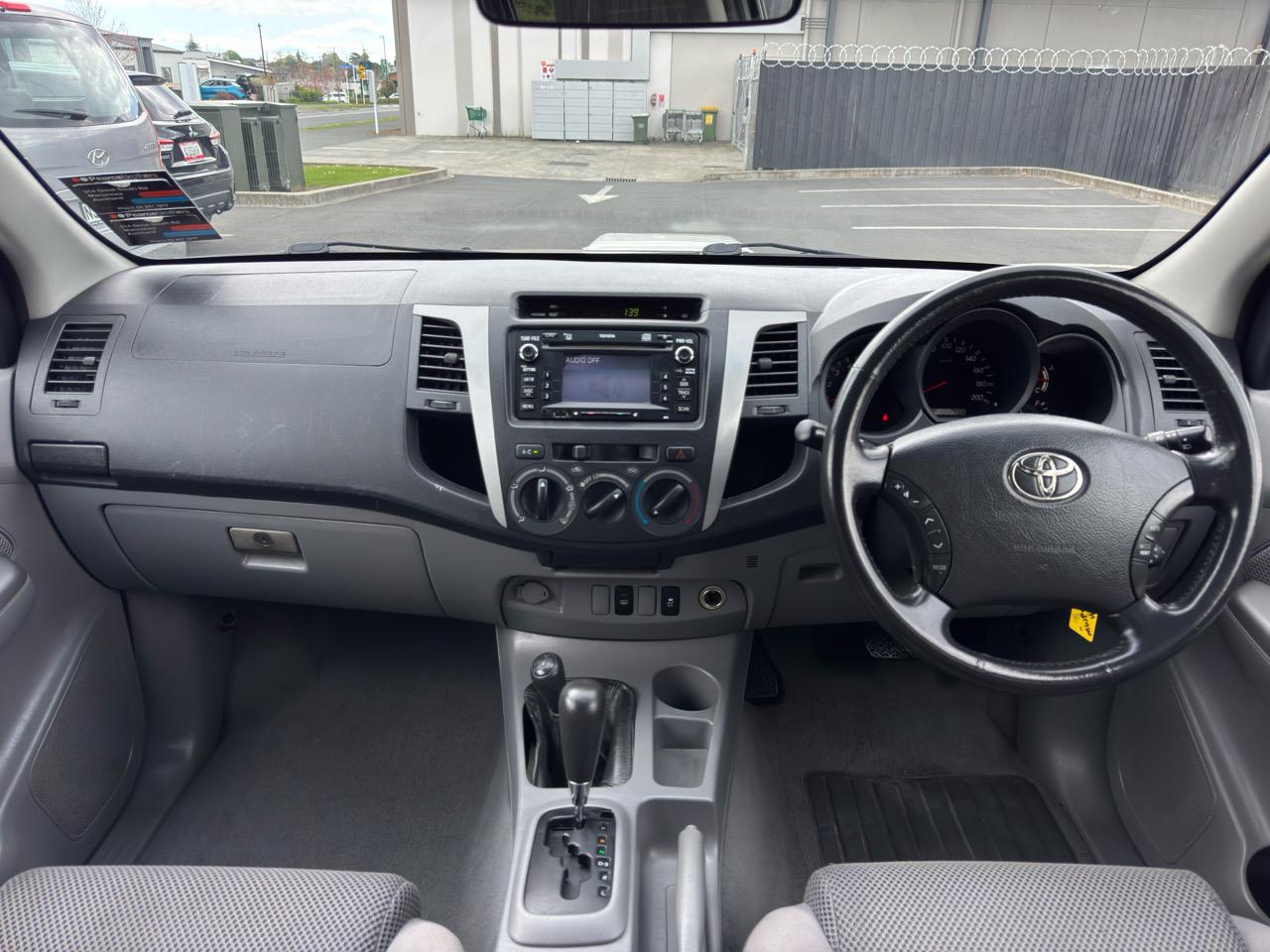 2011 Toyota Hilux