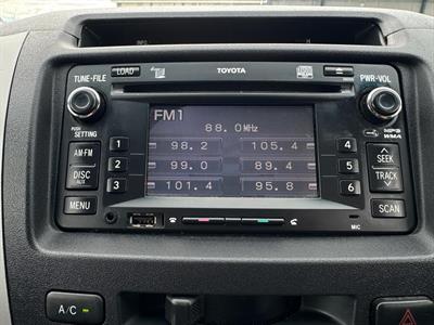 2011 Toyota Hilux - Thumbnail
