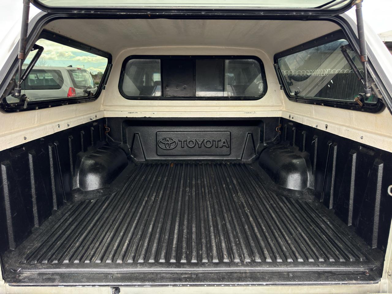 2011 Toyota Hilux
