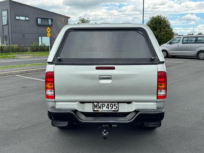 2011 Toyota Hilux - Thumbnail