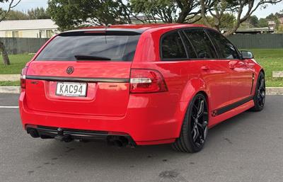 2016 Holden Commodore - Thumbnail