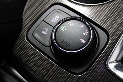 2019 Holden Acadia - Thumbnail