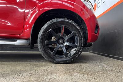 2018 Nissan Navara - Thumbnail