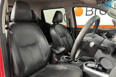 2018 Nissan Navara - Thumbnail
