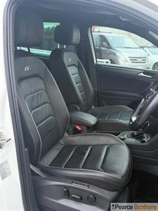 2017 Volkswagen Tiguan - Thumbnail