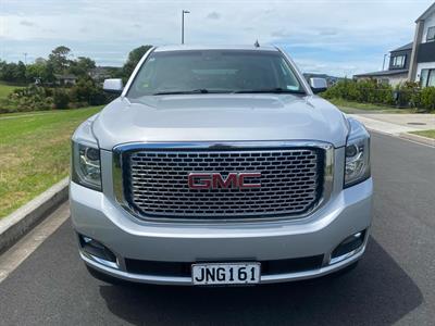 2015 GMC YUKON - Thumbnail