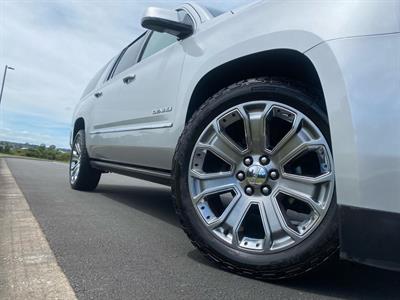 2015 GMC YUKON - Thumbnail