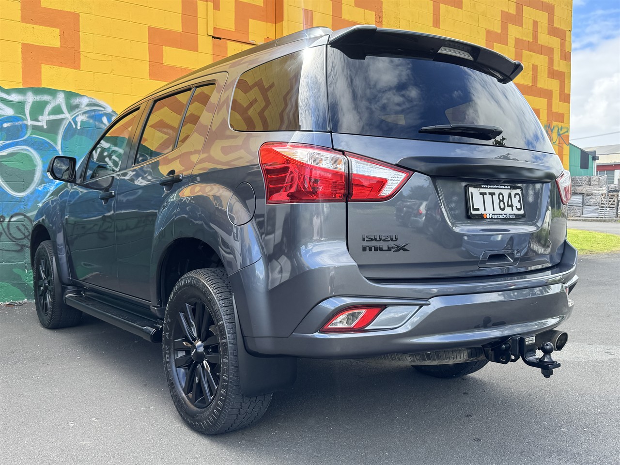 2018 Isuzu Mu-X