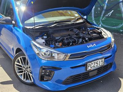 2022 Kia RIO - Thumbnail