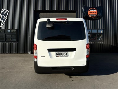 2021 Nissan Nv350 - Thumbnail