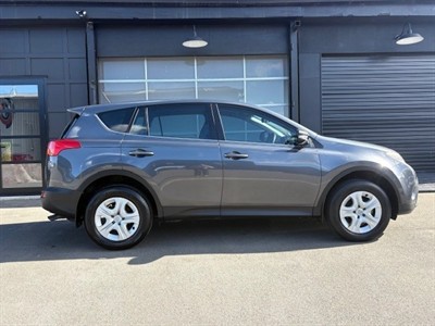 2013 Toyota RAV4 - Thumbnail
