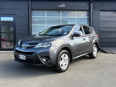2013 Toyota RAV4 - Thumbnail