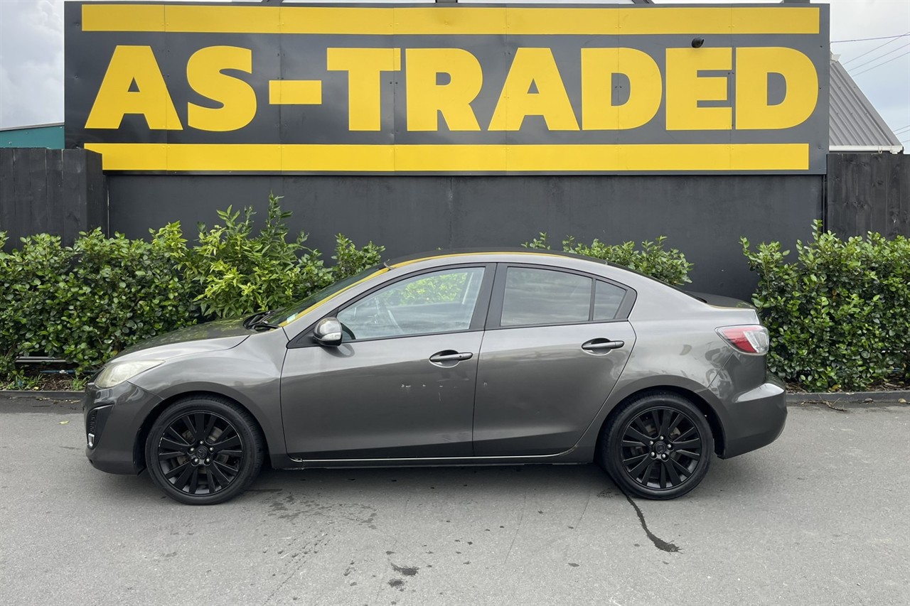2010 Mazda Axela