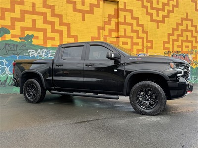 2023 Chevrolet Silverado - Thumbnail