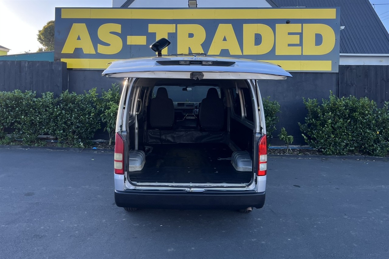 2011 Toyota Hiace