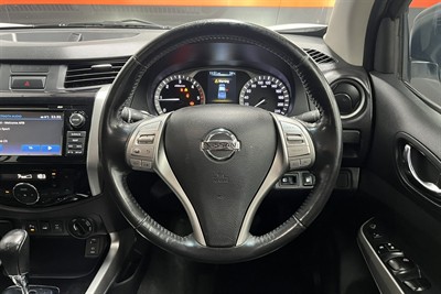 2019 Nissan Navara - Thumbnail