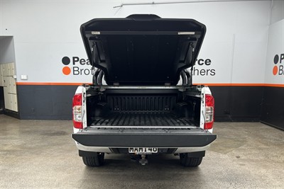 2019 Nissan Navara - Thumbnail