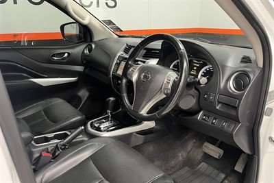 2019 Nissan Navara - Thumbnail
