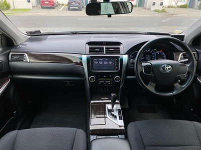 2013 Toyota Camry - Thumbnail