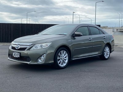 2013 Toyota Camry - Thumbnail